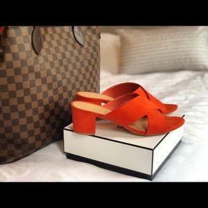 ANN TAYLOR MULES, Size 9.5